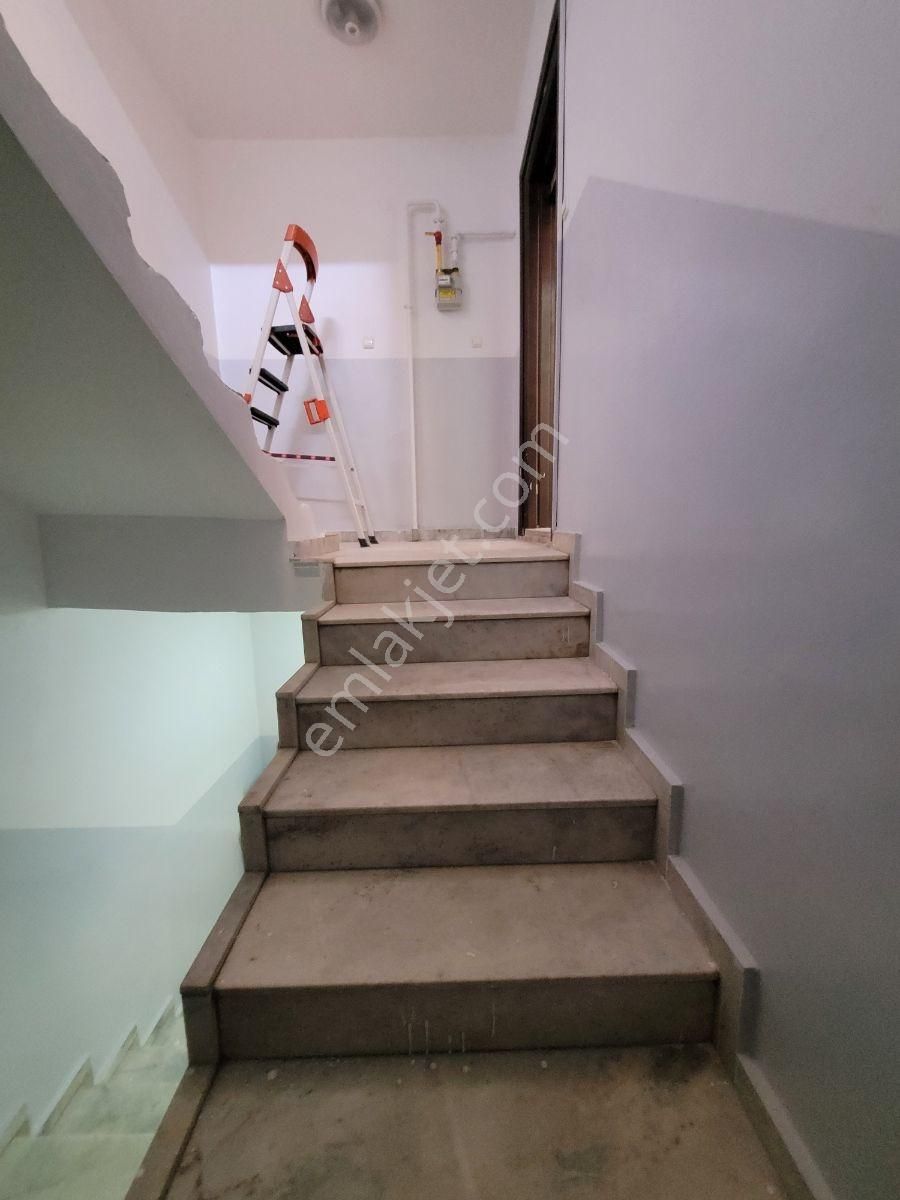 Tek Yetkili 3 Katlı Müstakil - Görsel 12