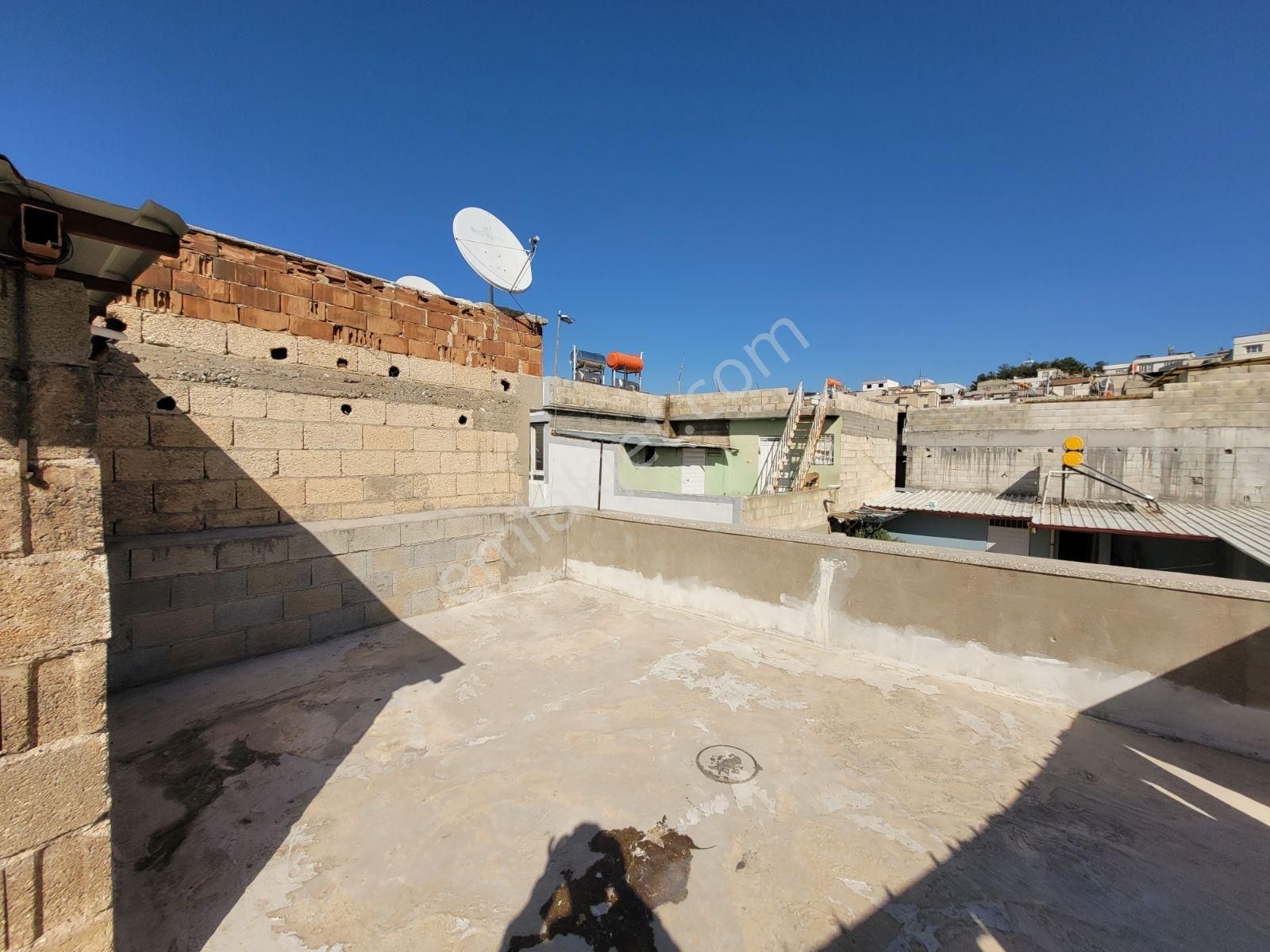 Tek Yetkili 3 Katlı Müstakil - Görsel 18