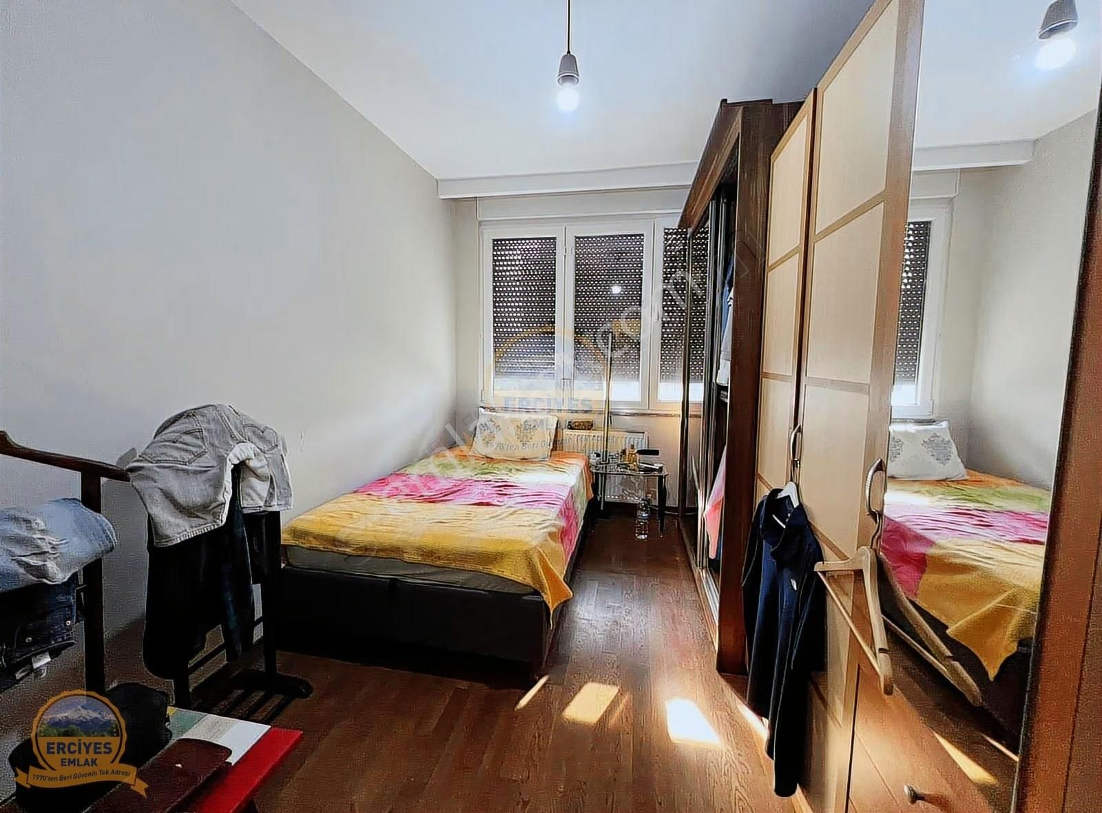 Erciyesden Bostancı Cadde Üzerinde 3+1 Balkonlu 165 M² Ebeveynli - Görsel 9