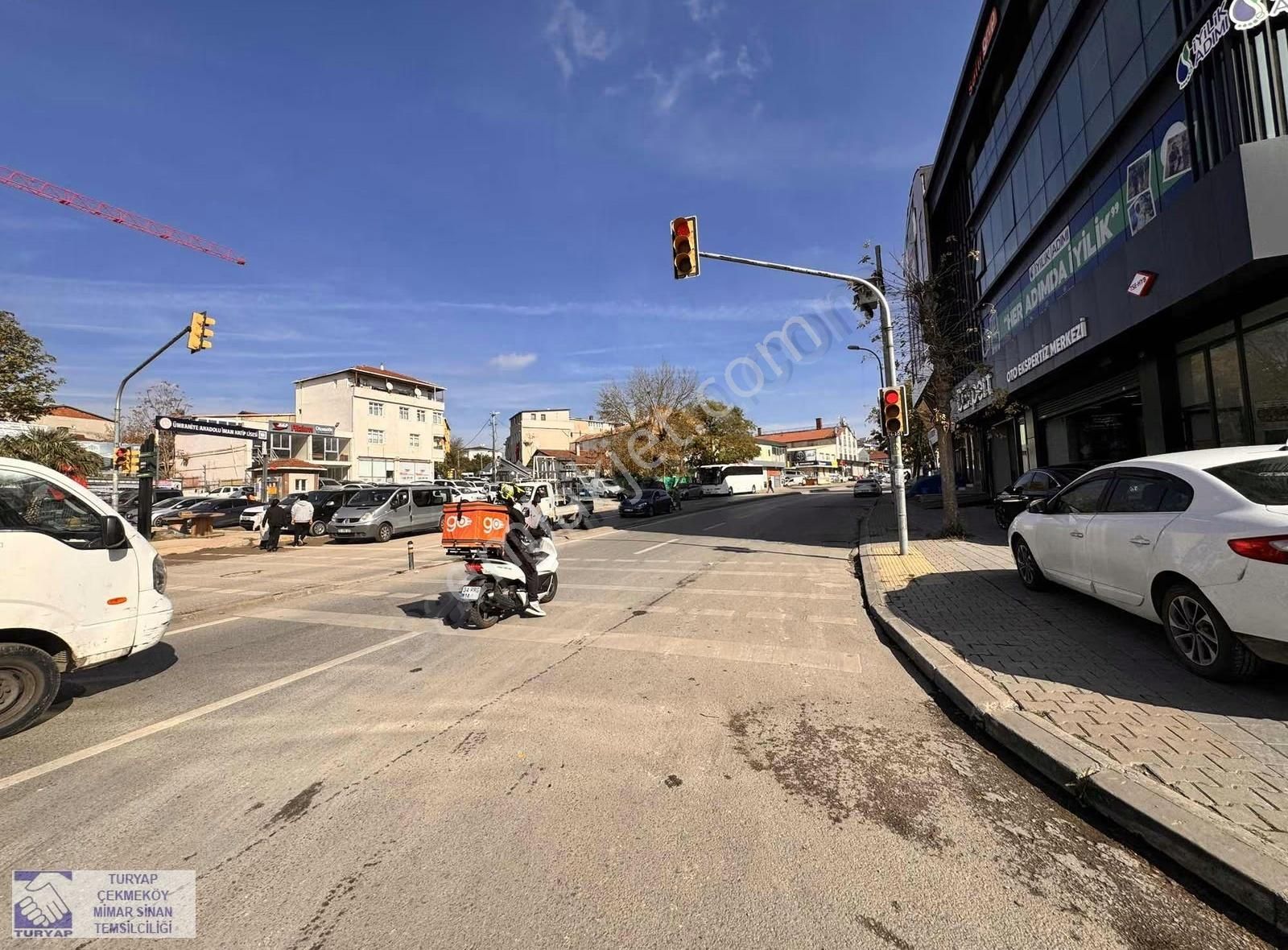 Gokhandan Yatırıma Uygun Alemdağ Caddesine Cephe 60 M2 İş Yeri - Görsel 12