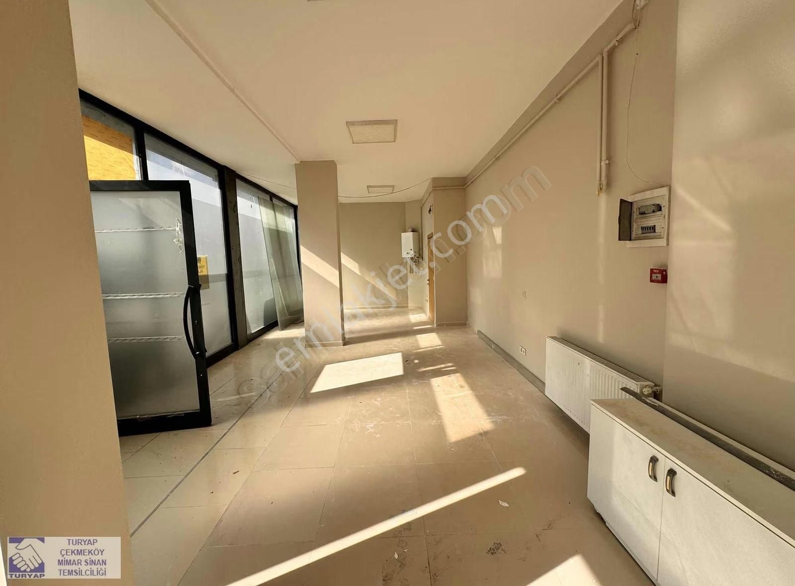 Gokhandan Yatırıma Uygun Alemdağ Caddesine Cephe 60 M2 İş Yeri - Görsel 18