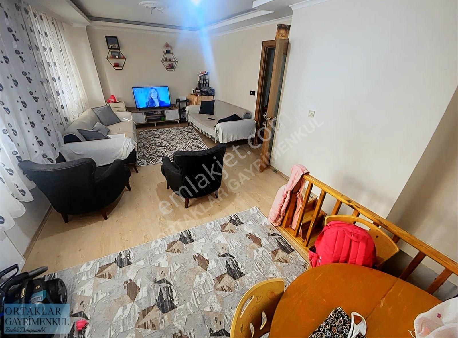 Sarıgazi 3+1 Giriş Dubleks Daire Ön Cephe - Görsel 8