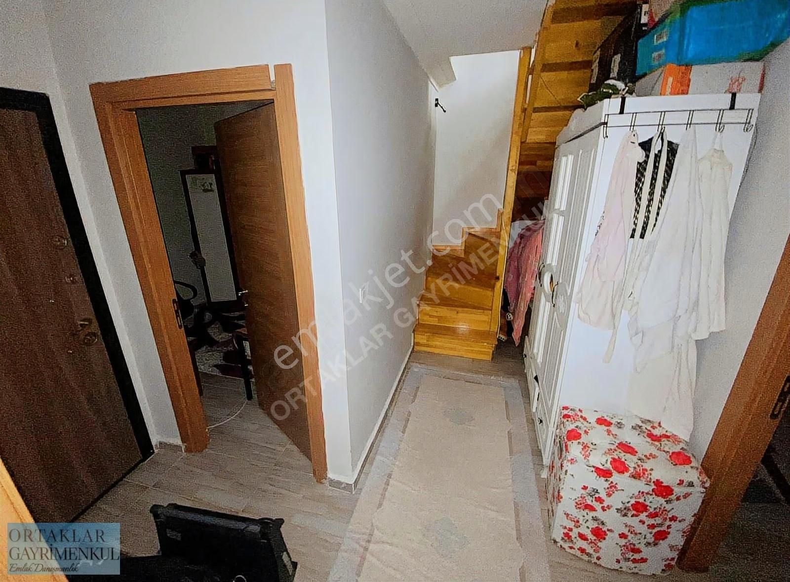 Sarıgazi 3+1 Giriş Dubleks Daire Ön Cephe - Görsel 10