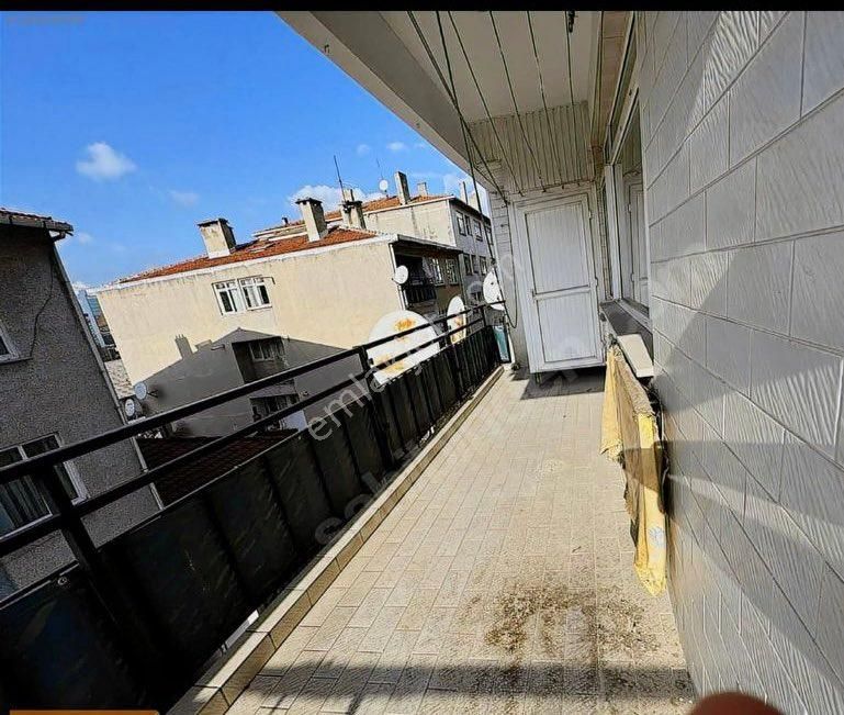 Ataşehir Barbaros Mahallesi Yenisahra Metroya Çok Yakın Ara Kat 3+1 - Görsel 7