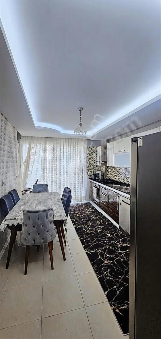 Gürselpaşa Kıyı Boyunda Katta Tek Ebeveyn Banyolu 3+1 Satılık - Görsel 16