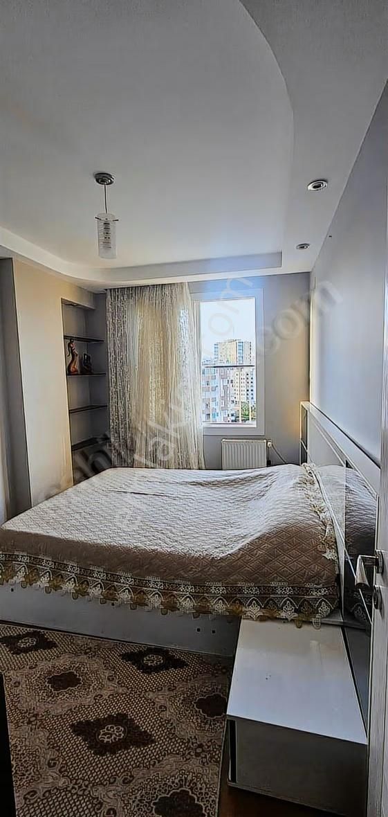 Gürselpaşa Kıyı Boyunda Katta Tek Ebeveyn Banyolu 3+1 Satılık - Görsel 20