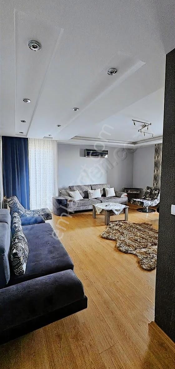 Gürselpaşa Kıyı Boyunda Katta Tek Ebeveyn Banyolu 3+1 Satılık - Görsel 13