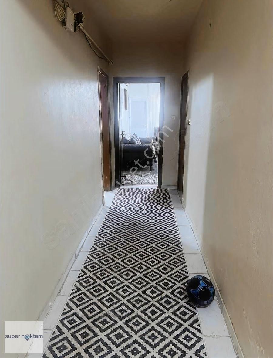 Mehmet Akif'te Satılık 16mt Hisseli 2+1 2.kat Cadde Üstü Daire - Görsel 26