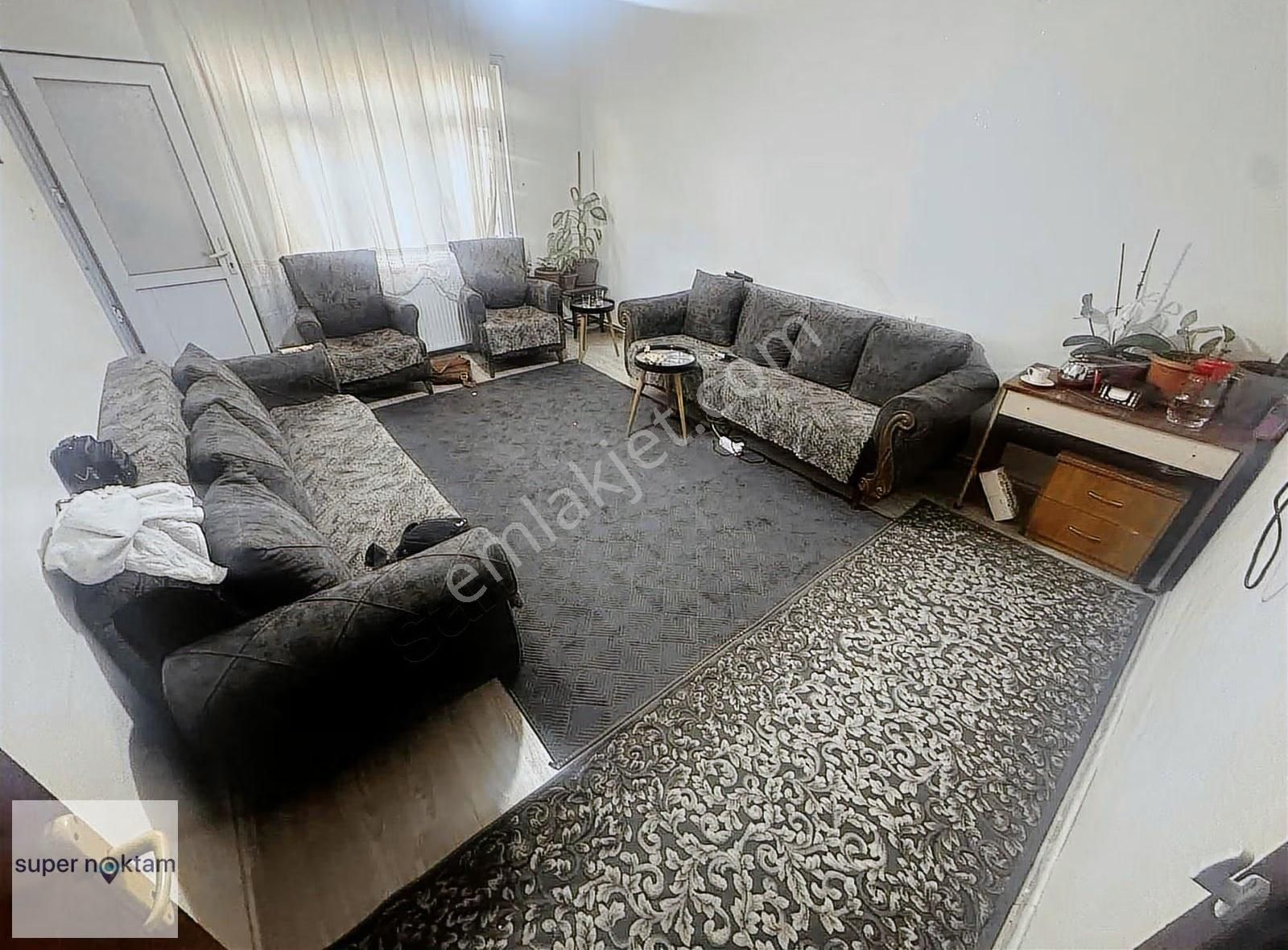 Mehmet Akif'te Satılık 16mt Hisseli 2+1 2.kat Cadde Üstü Daire - Görsel 30