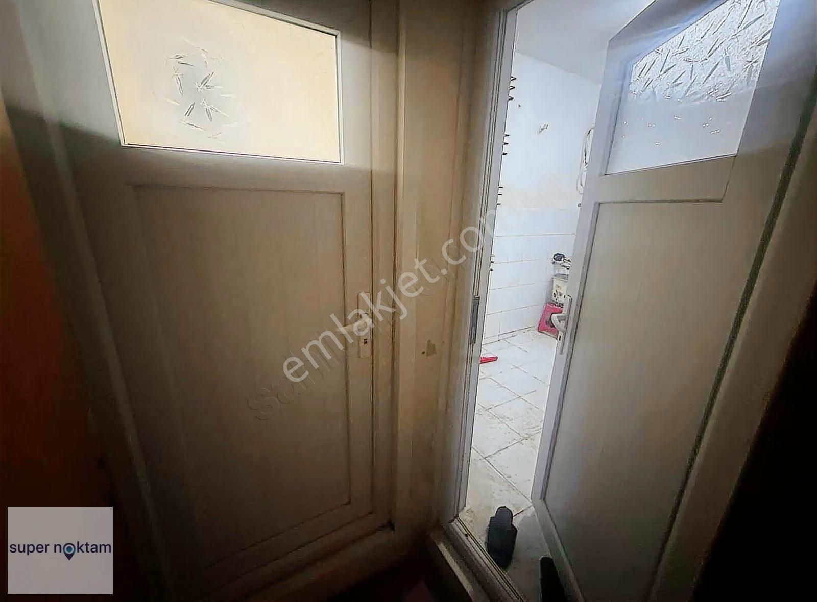 Mehmet Akif'te Satılık 16mt Hisseli 2+1 2.kat Cadde Üstü Daire - Görsel 7