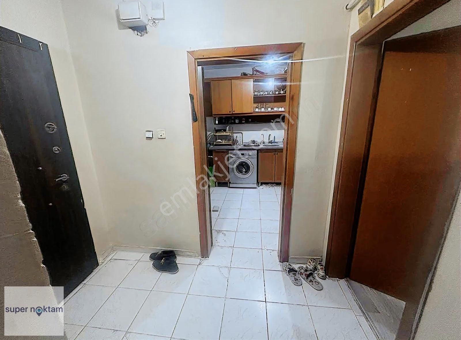 Mehmet Akif'te Satılık 16mt Hisseli 2+1 2.kat Cadde Üstü Daire - Görsel 18