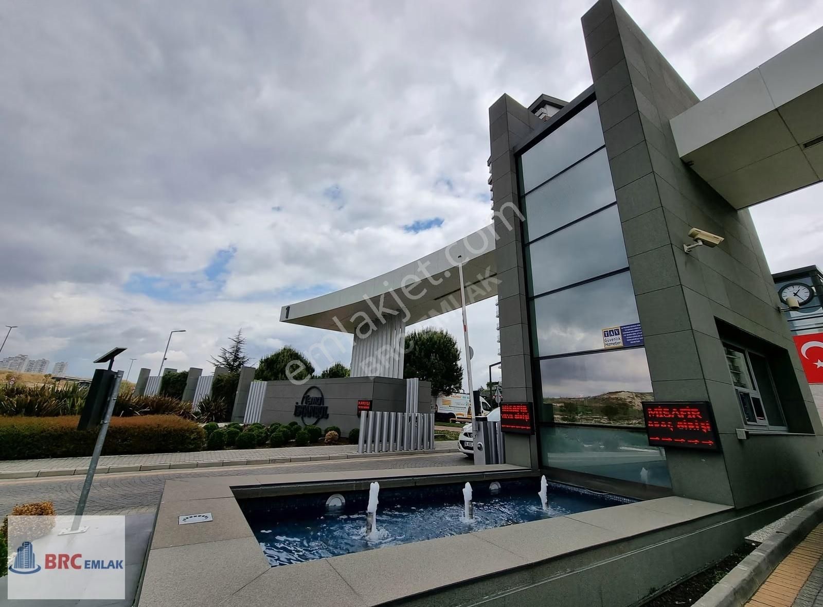 Halkalı Atakent Tema İstanbul Tema Word Cepheli Acil Satılık 3+1 - Görsel 3