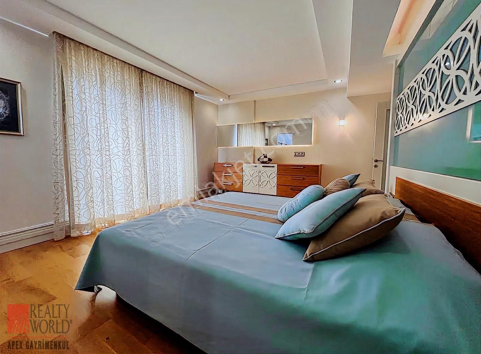 Konyaaltı Denize Sıfır Full Eşyalı 3+1 Ebeveyn Suitli Rezidans - Görsel 2