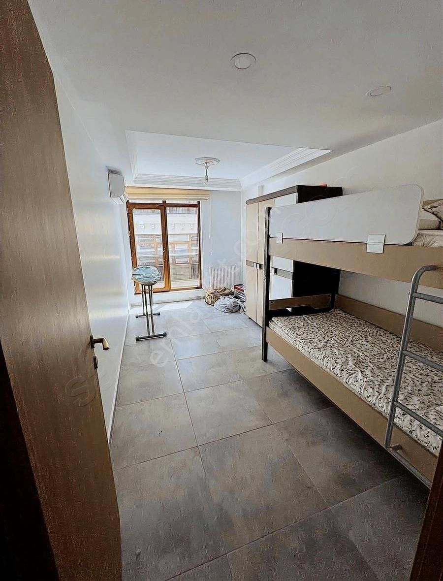 Deniz Manzaralı Yalı Keyfinde Eşyalı Daire - Görsel 7