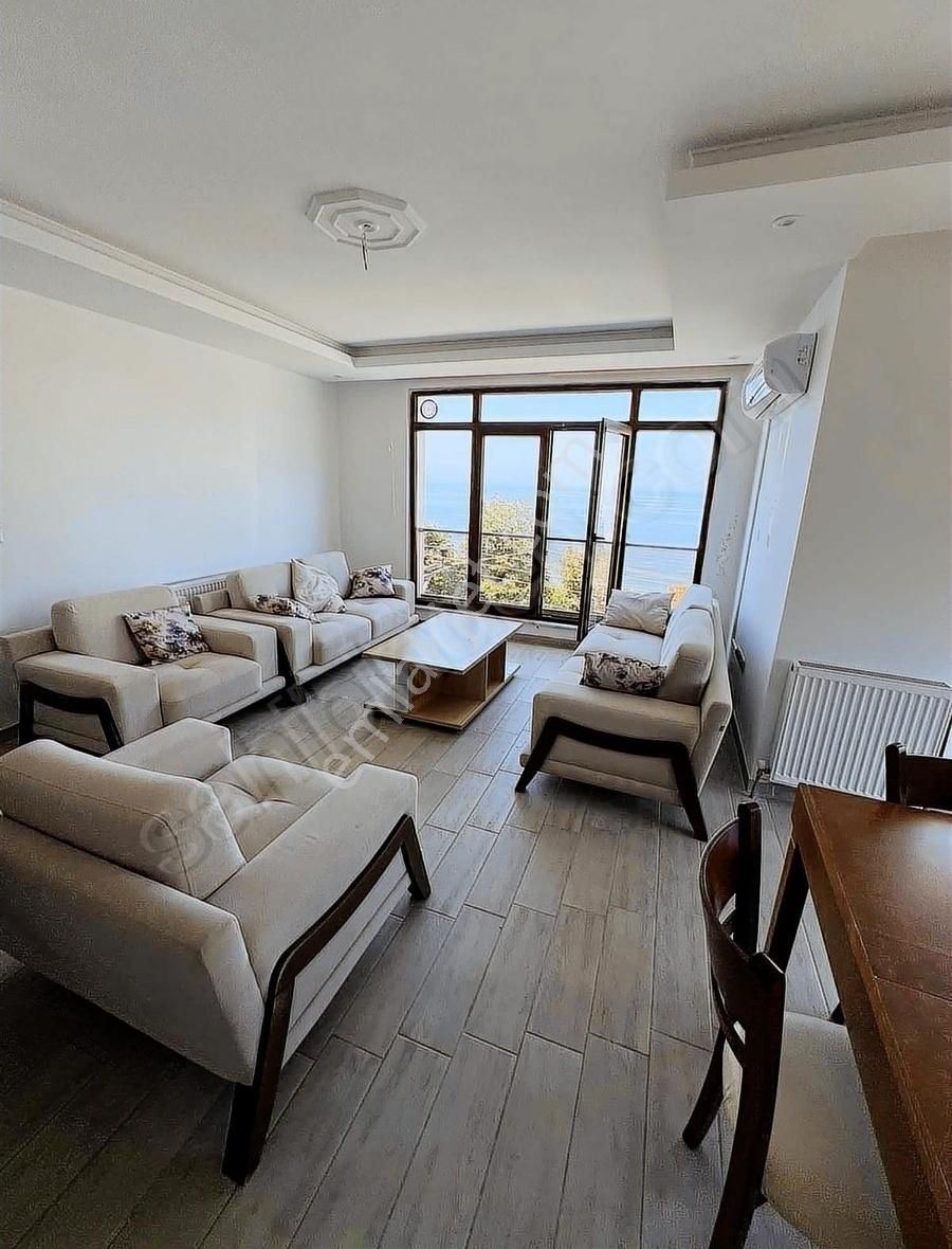 Deniz Manzaralı Yalı Keyfinde Eşyalı Daire - Görsel 14