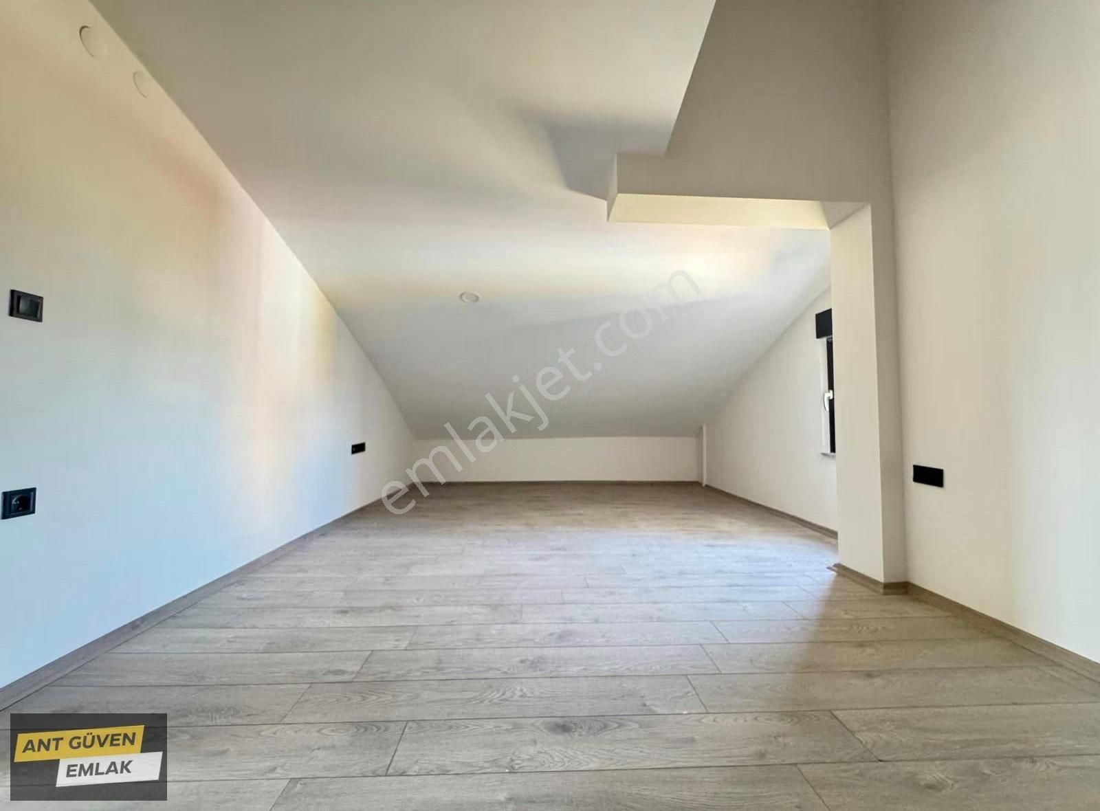 Yeniköy Mh Lüx 1.sınıf İşçilik Geniş Ferah 2+1 160 M2 Dublex - Görsel 13