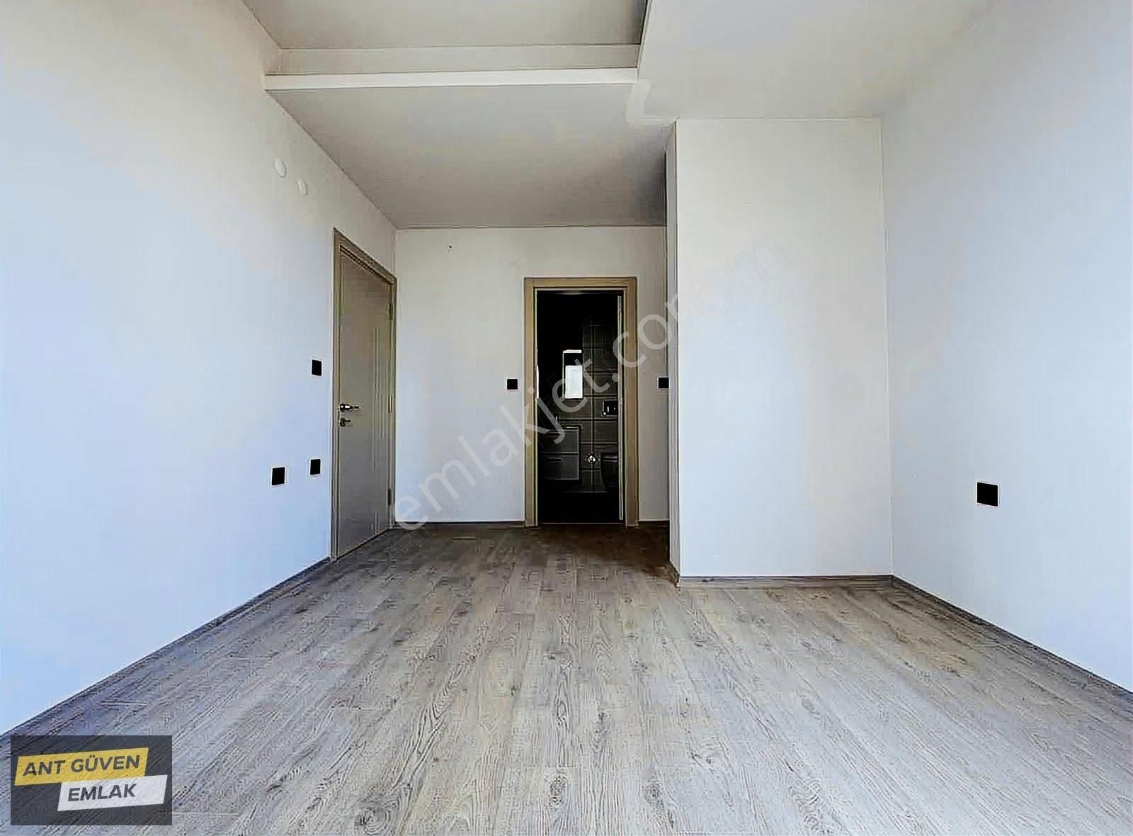 4 Cepheli Lüx 160 M2 3+1 Önü Açık Ferah Yerden Isıtmalı Daire - Görsel 23