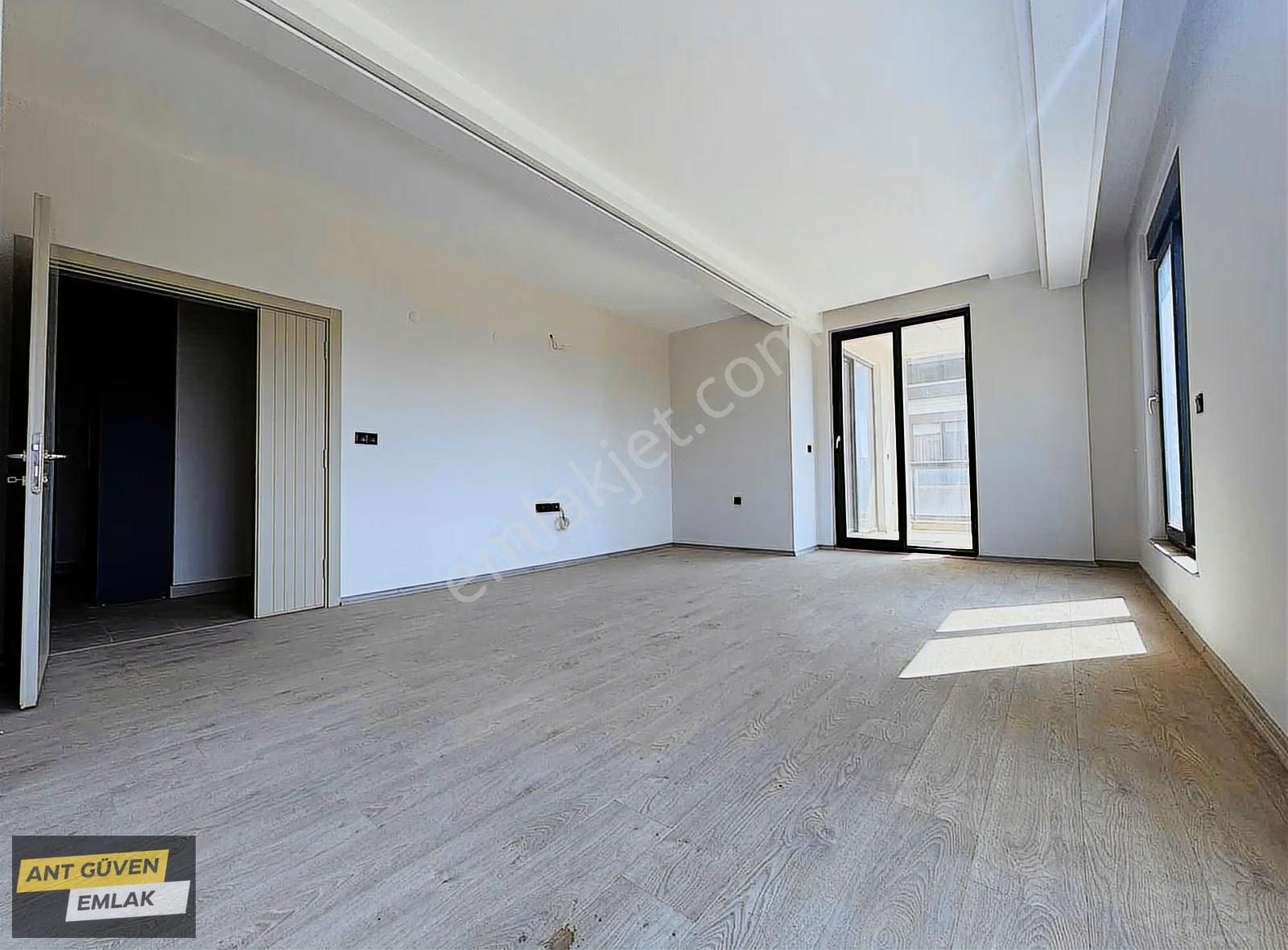 4 Cepheli Lüx 160 M2 3+1 Önü Açık Ferah Yerden Isıtmalı Daire - Görsel 9