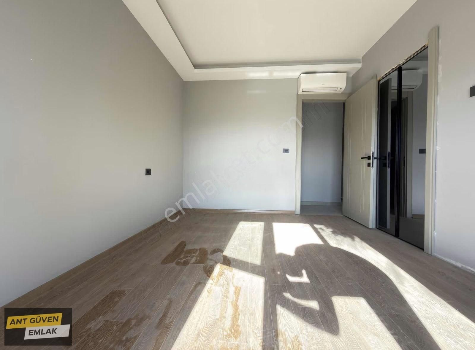 Sky Dıamond 2+1 125 M2 Özel Bahçe Kullanımlı İskanlı Site İçi - Görsel 16