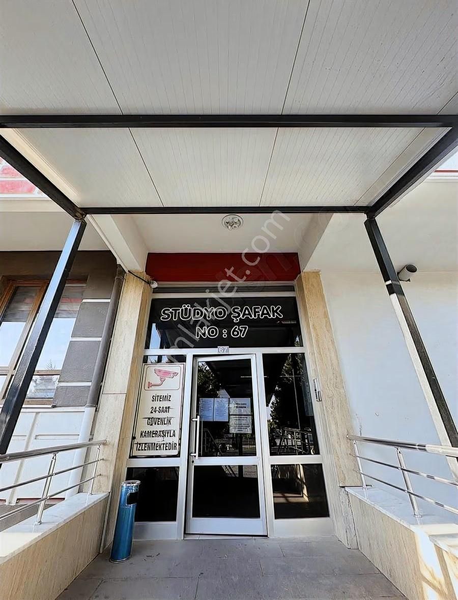 Şafak Cadde Üzeri 2+1 Eşyalı Arakat Kiralık - Görsel 2