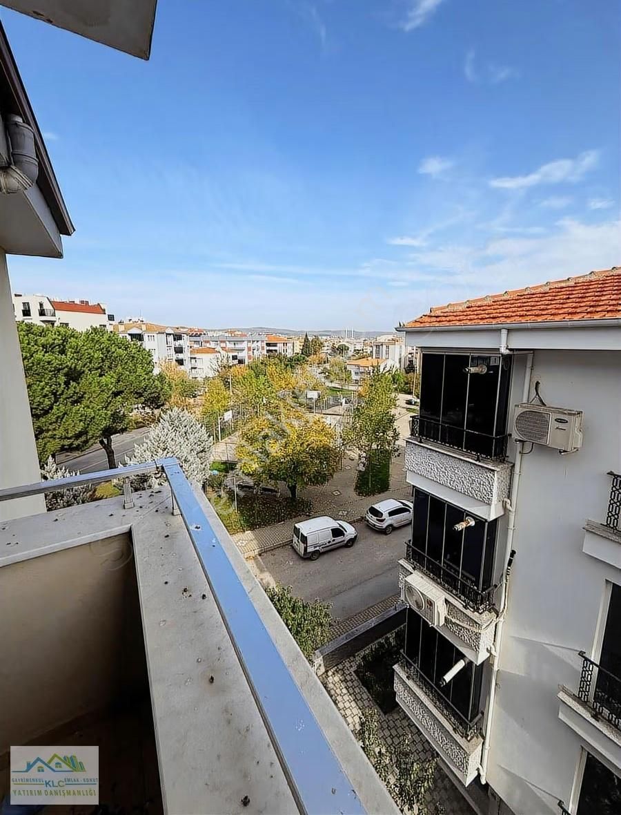 Klc Den Altıeylül Asyakent Sitesinde 1+1 65 M² Eşyalı Daire - Görsel 5