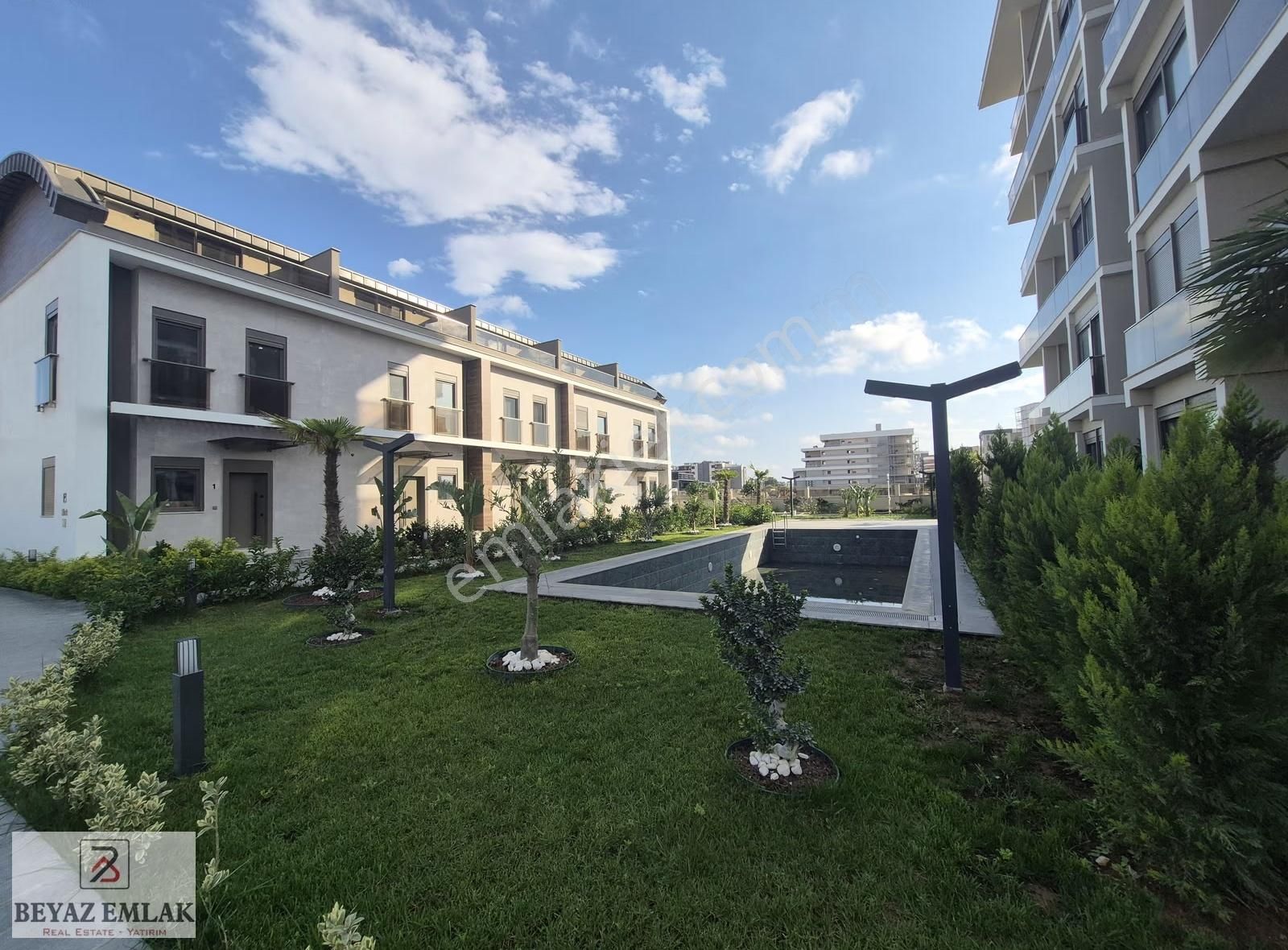 Altıntaş Mh. Havuzlu Müstakil Bahçeli Tripleks 3+1 Sıfır Villa - Görsel 4