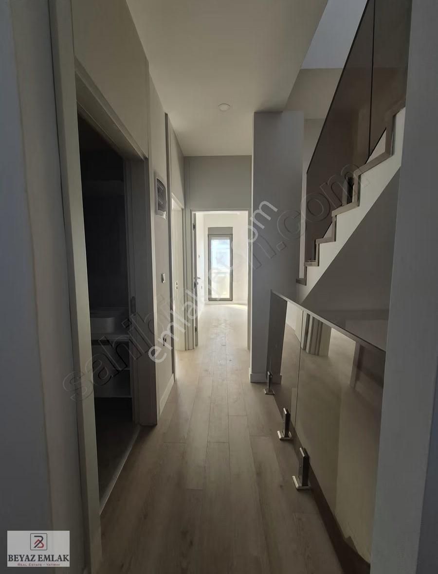 Altıntaş Mh. Havuzlu Müstakil Bahçeli Tripleks 3+1 Sıfır Villa - Görsel 7