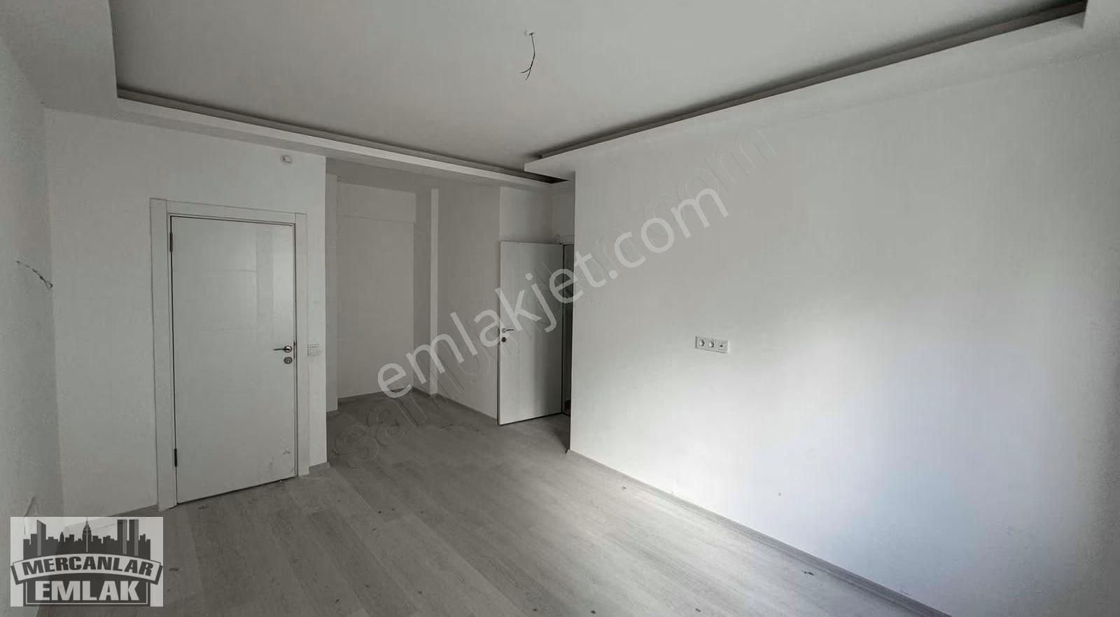 Mercanlardan Güventepe'de Mükemmel Lokasyonda 4+1 Satılık Daire - Görsel 4