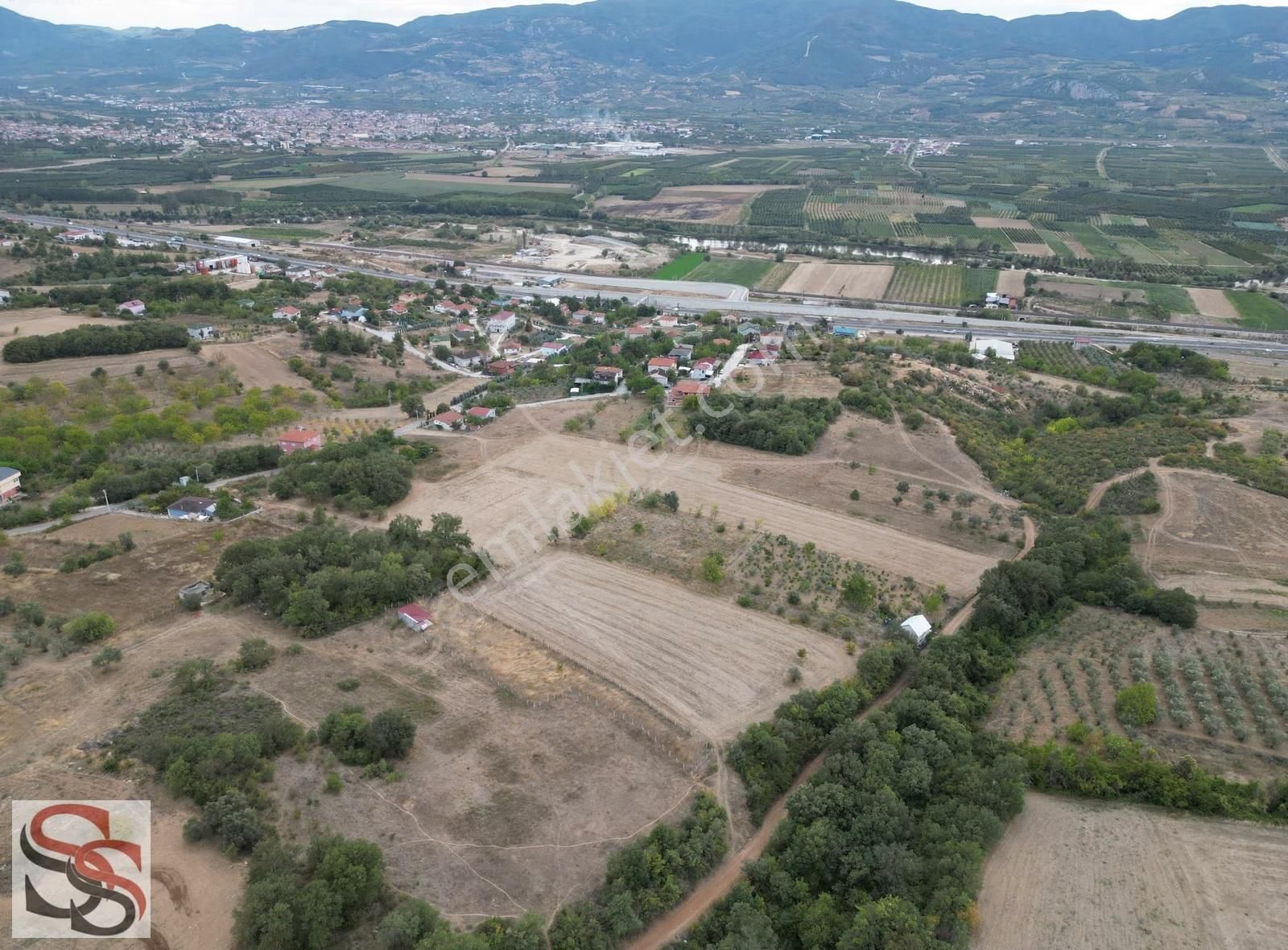 Pamukova Bayırakçeşehir Mahallesi 4.038 M² Tarla - Görsel 3