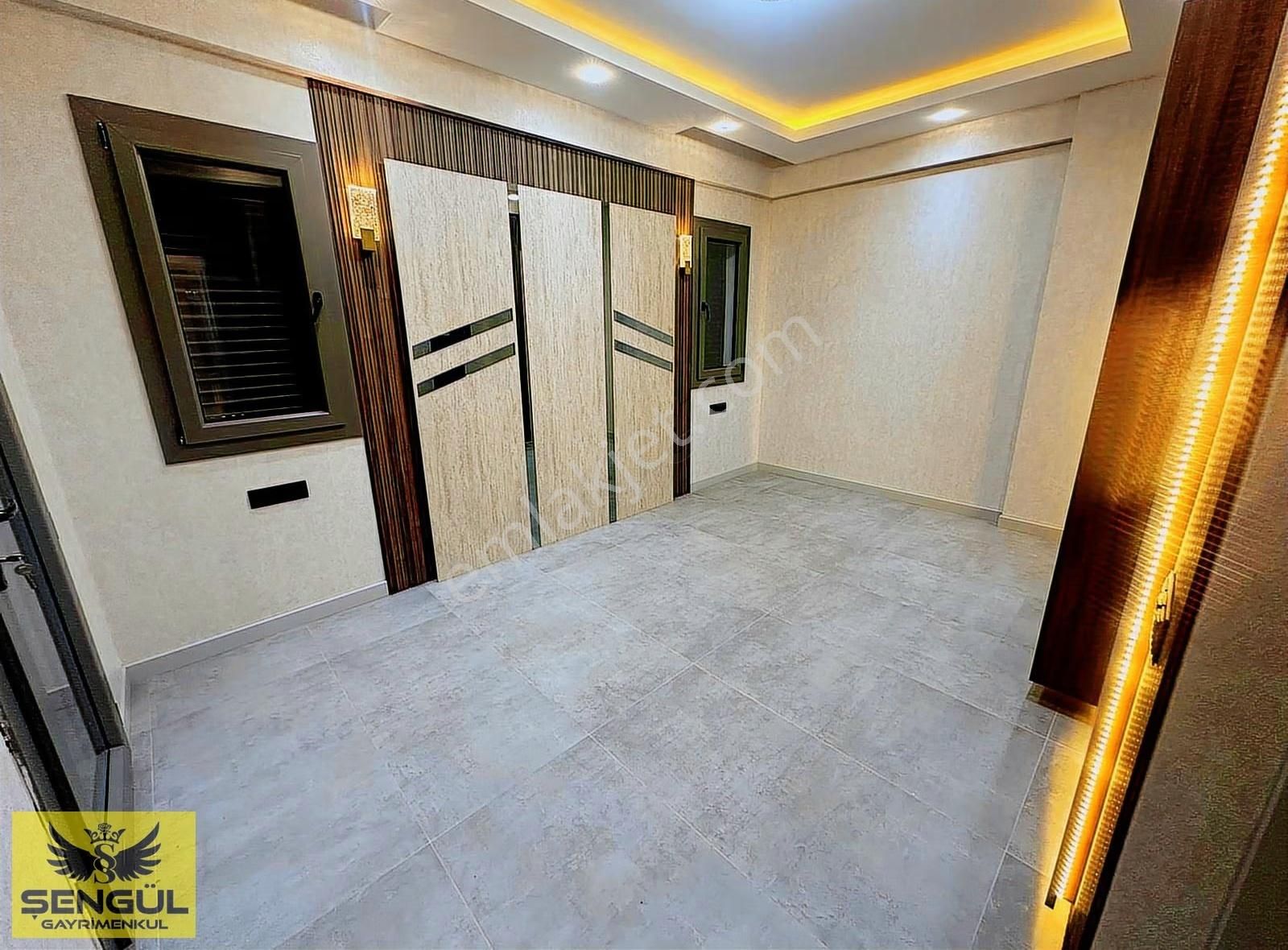 Şengül Gayrimenkul'den Ferhatlar Üstü Lüks 3+1 Satılık Daire - Görsel 9
