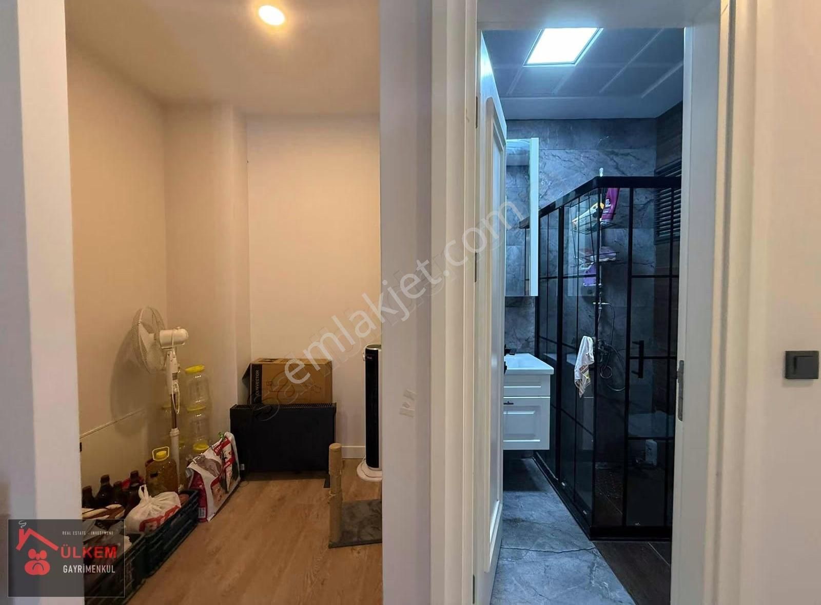 Kuşadasında 2+1 Doğalgazlı Geniş Oturumlu Köşe Konum Daire - Görsel 27