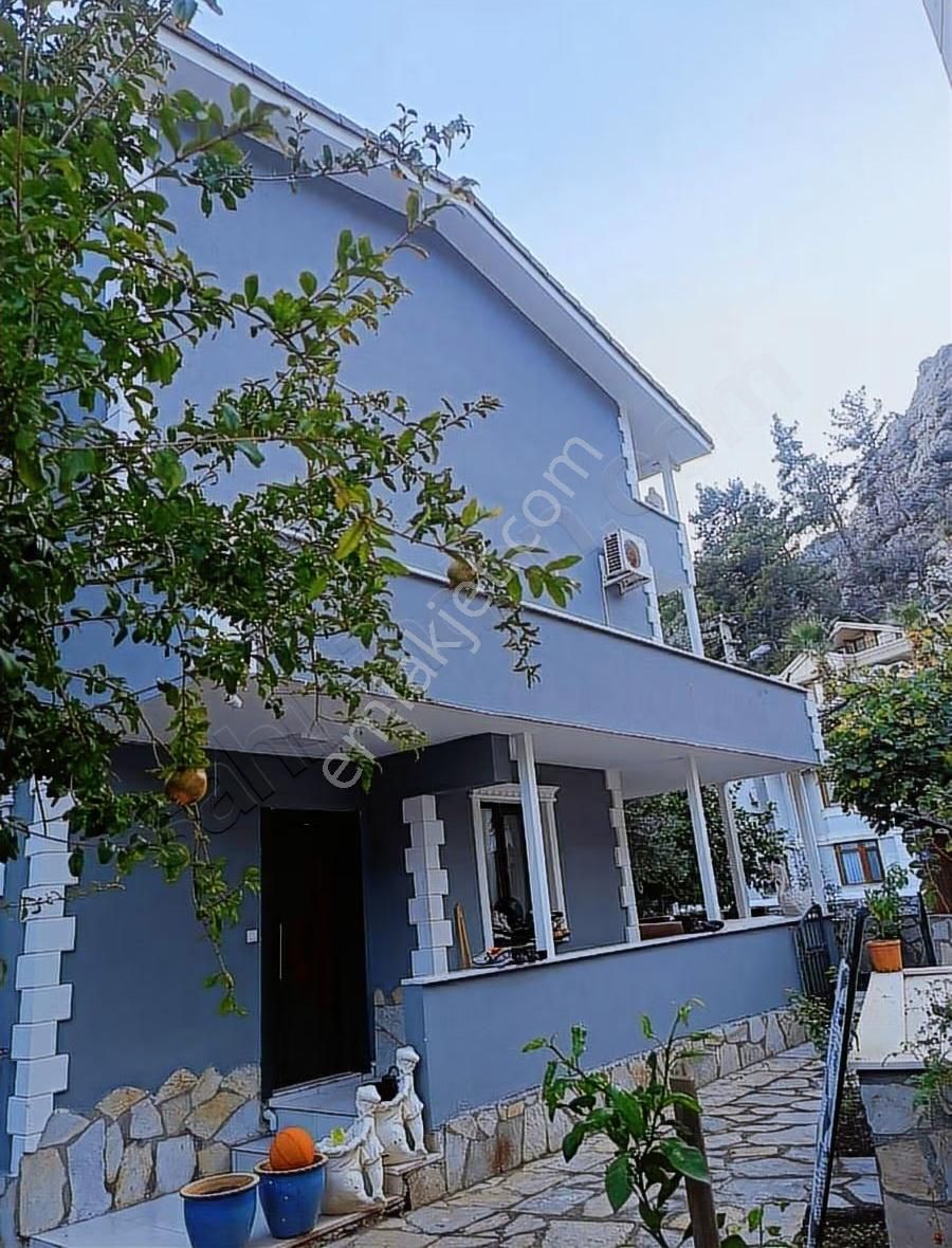Marmaris Turunç 6+1 Satılık Tripleks İkiz Villa ! - Görsel 7