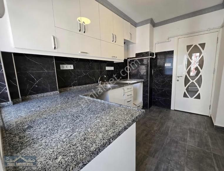 Fesleğen Mahallesinde Satılık Masrafsız 3.5+1 Daire - Görsel 19