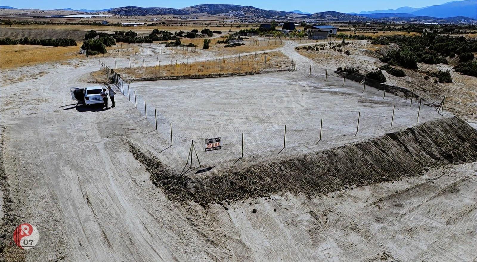 Antalya Korkuteli Uzunoluk Mahallesinde Satılık 675m2 Köşe Arsa - Görsel 14