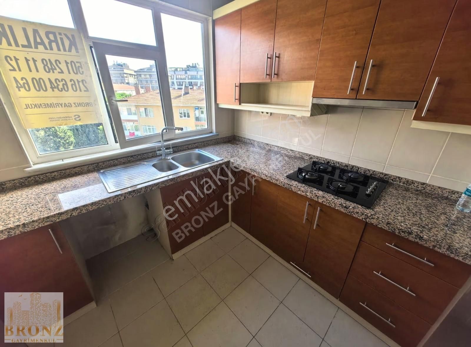 Acıbadem Caddesi Altı Açık Otoparklı Klimalı Ferah 3+1 - Görsel 15