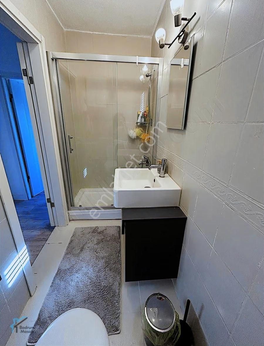 Gümüşlük'te Yenilenmiş Dubleks Deniz Manzaralı Bahçeli Müstakil - Görsel 9