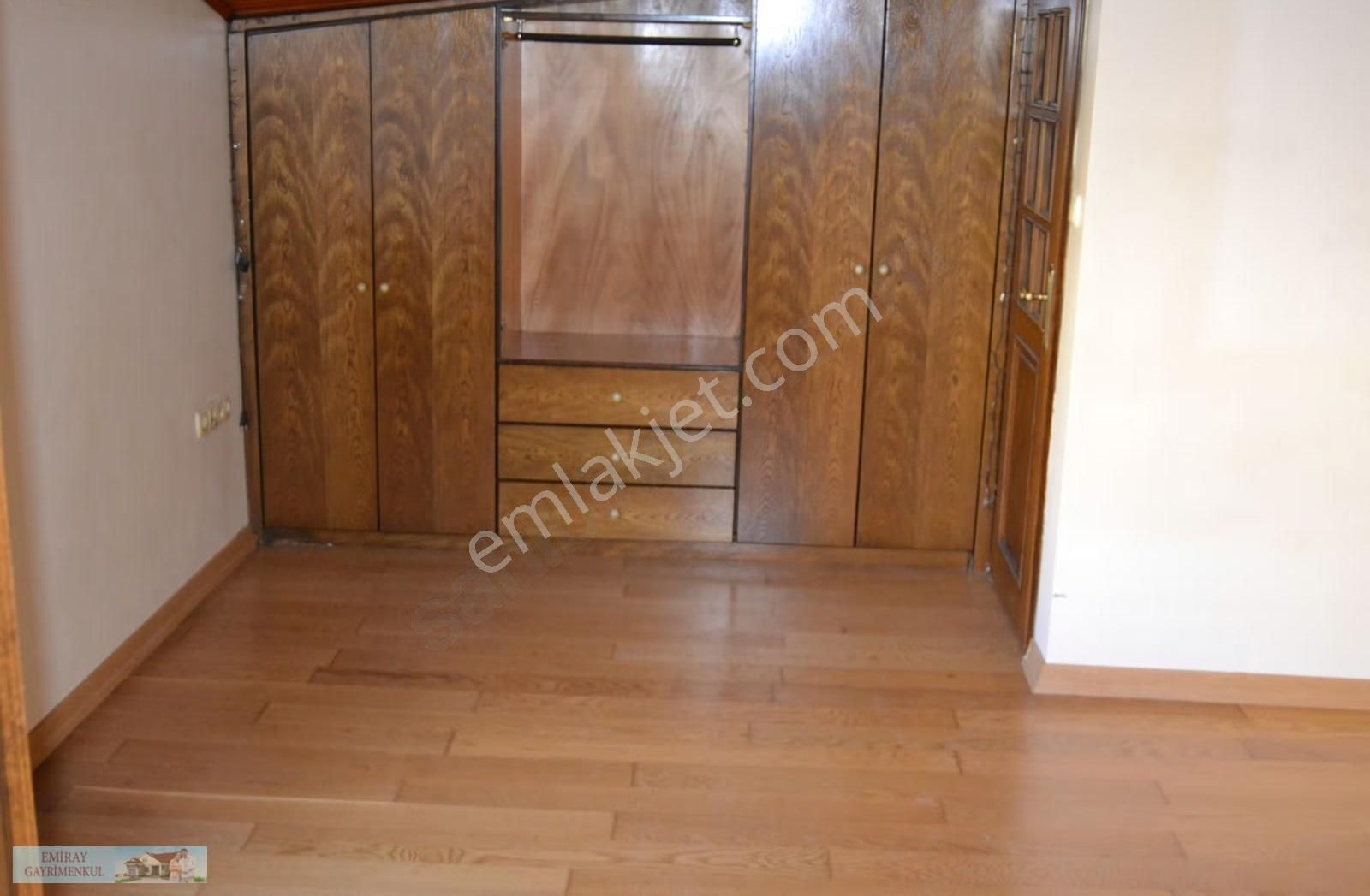 Emiray Dan 4 Katlı Kiralık Müstakil Köşe Fourlex - Görsel 26