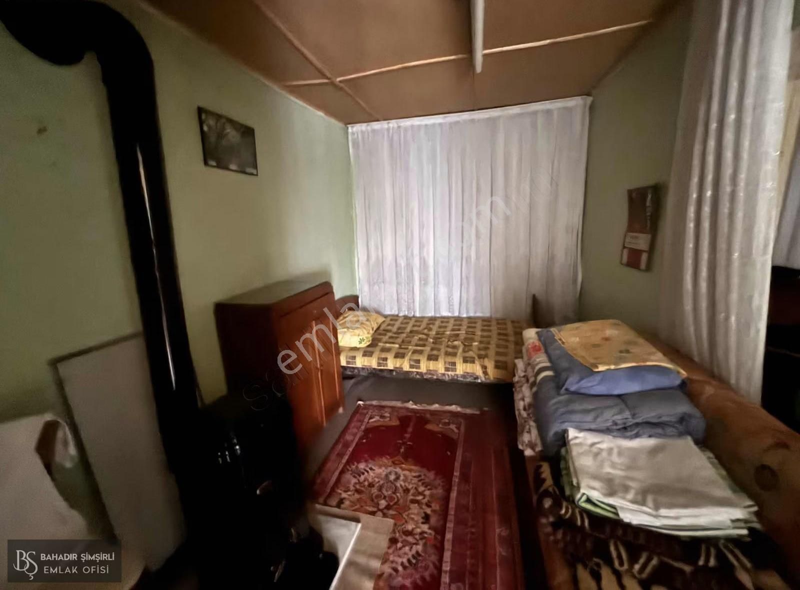 B.ş.den Medarda 1345 M2 Arazi İçinde Satılık Avlulu Kerpiç Ev - Görsel 13