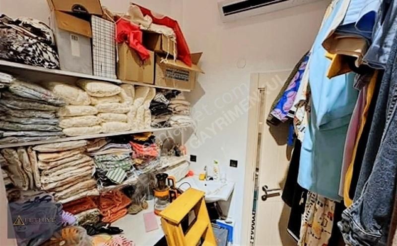 Fethiye Gayrimenkulden Cumhuriyette İşlek Caddede Satılık Dükkan - Görsel 5