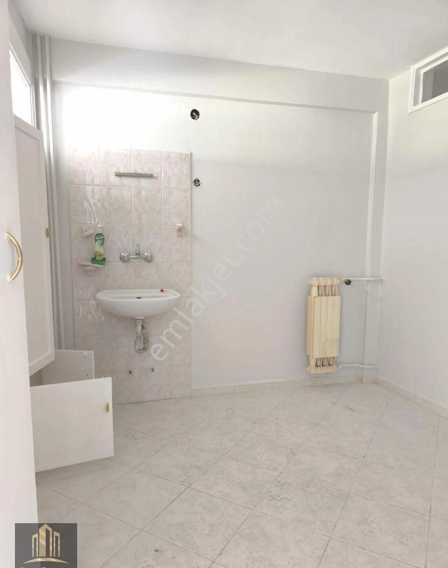 Alsancak Ali Çetinkaya Bulv.asansörlü 1+1 Dünya Göz Hastanesi Karşısında Satılık İş Yeri - Görsel 25