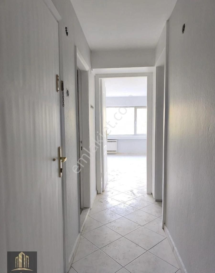 Alsancak Ali Çetinkaya Bulv.asansörlü 1+1 Dünya Göz Hastanesi Karşısında Satılık İş Yeri - Görsel 20