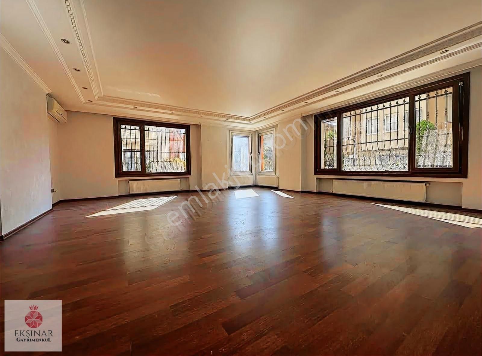 Florya'da Site İçerisinde Mükemmel Konumlu Satılık 4+1 Daire - Görsel 10