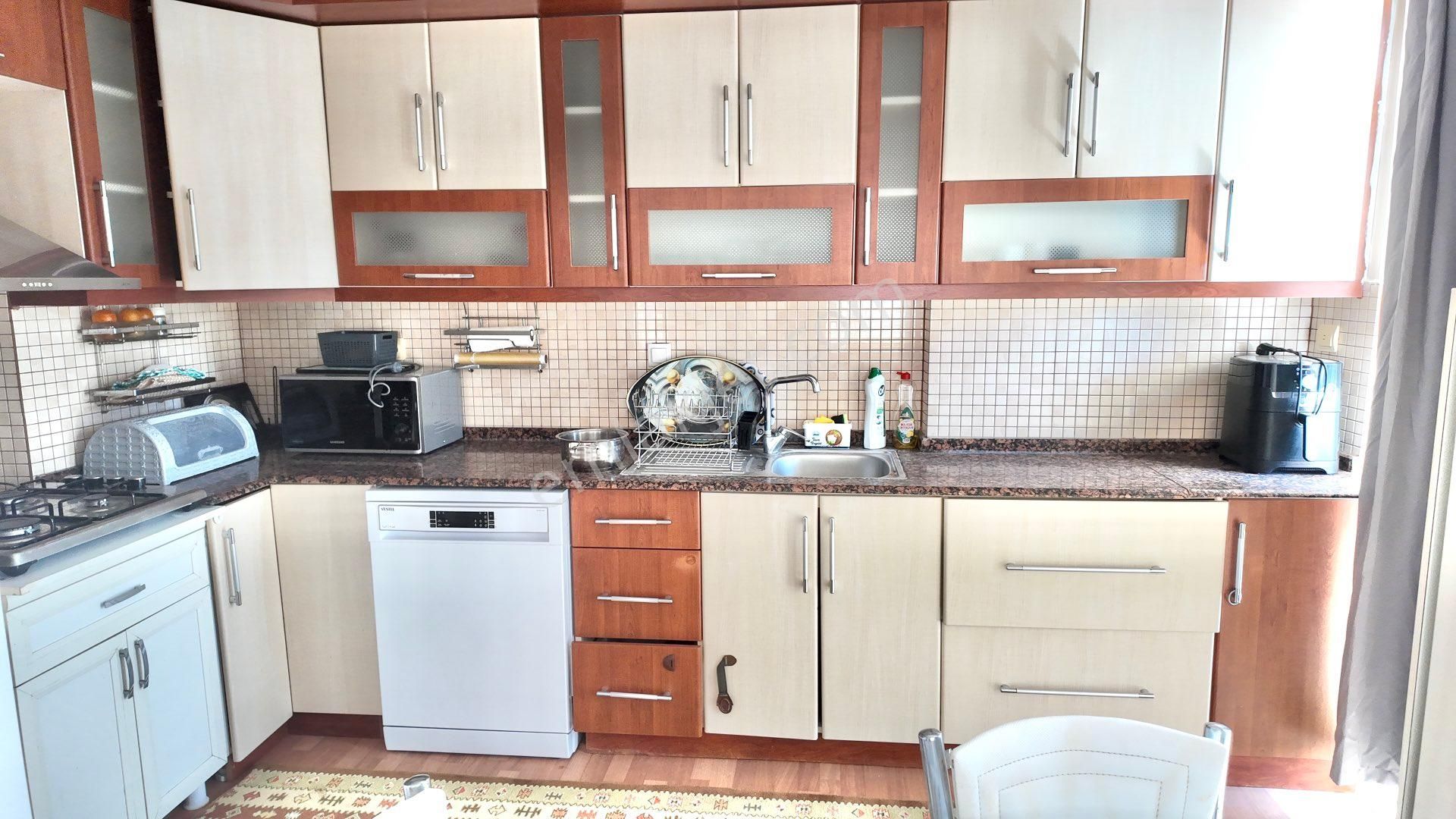 Konyaaltı Gürsu Güneykent 2 Eşyalı Kiralık Arakat 3+1 Daire - Görsel 5