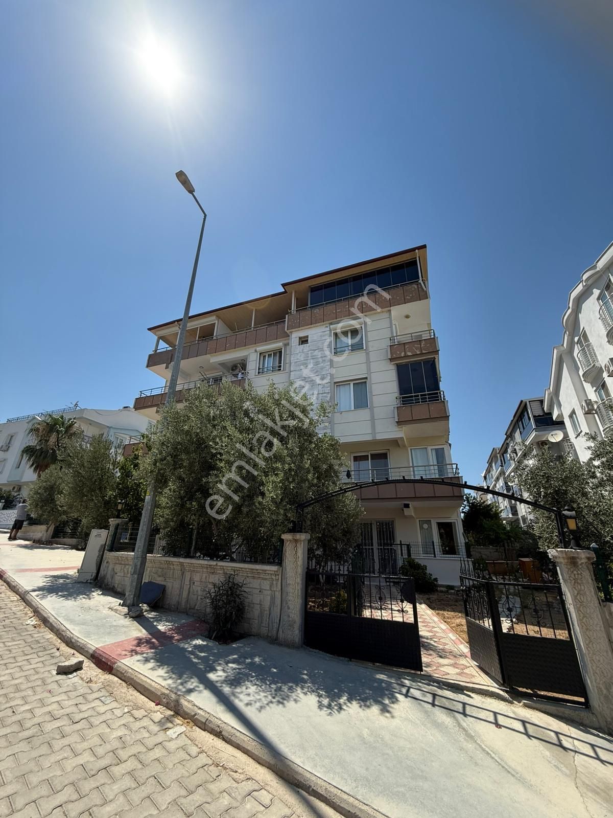 Didim Efeler Mh Müstakil Girişli Satılık Daire