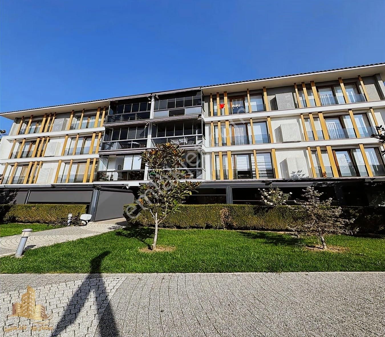 Avcılar Park Evlerinde 3+1 Bahçeli Ultra Lüks Satılık Daire - Görsel 33