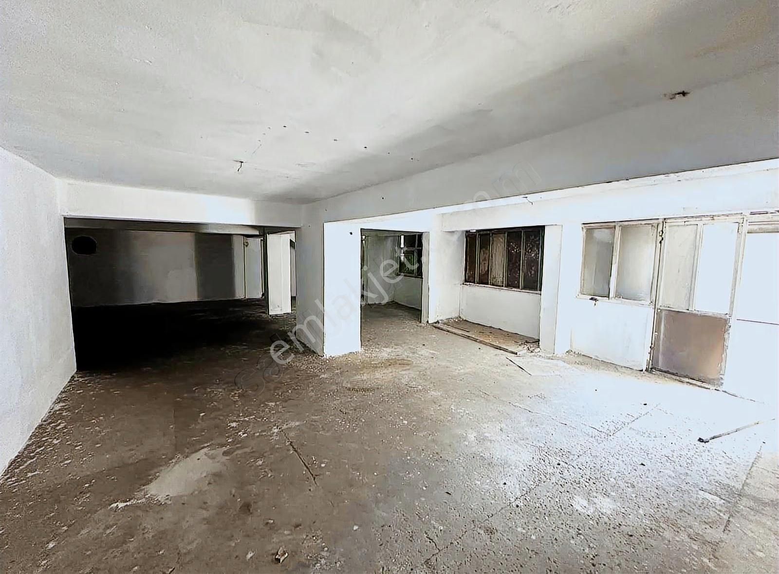 Birlik Mahallesinde Satılık Dükkan - Görsel 14