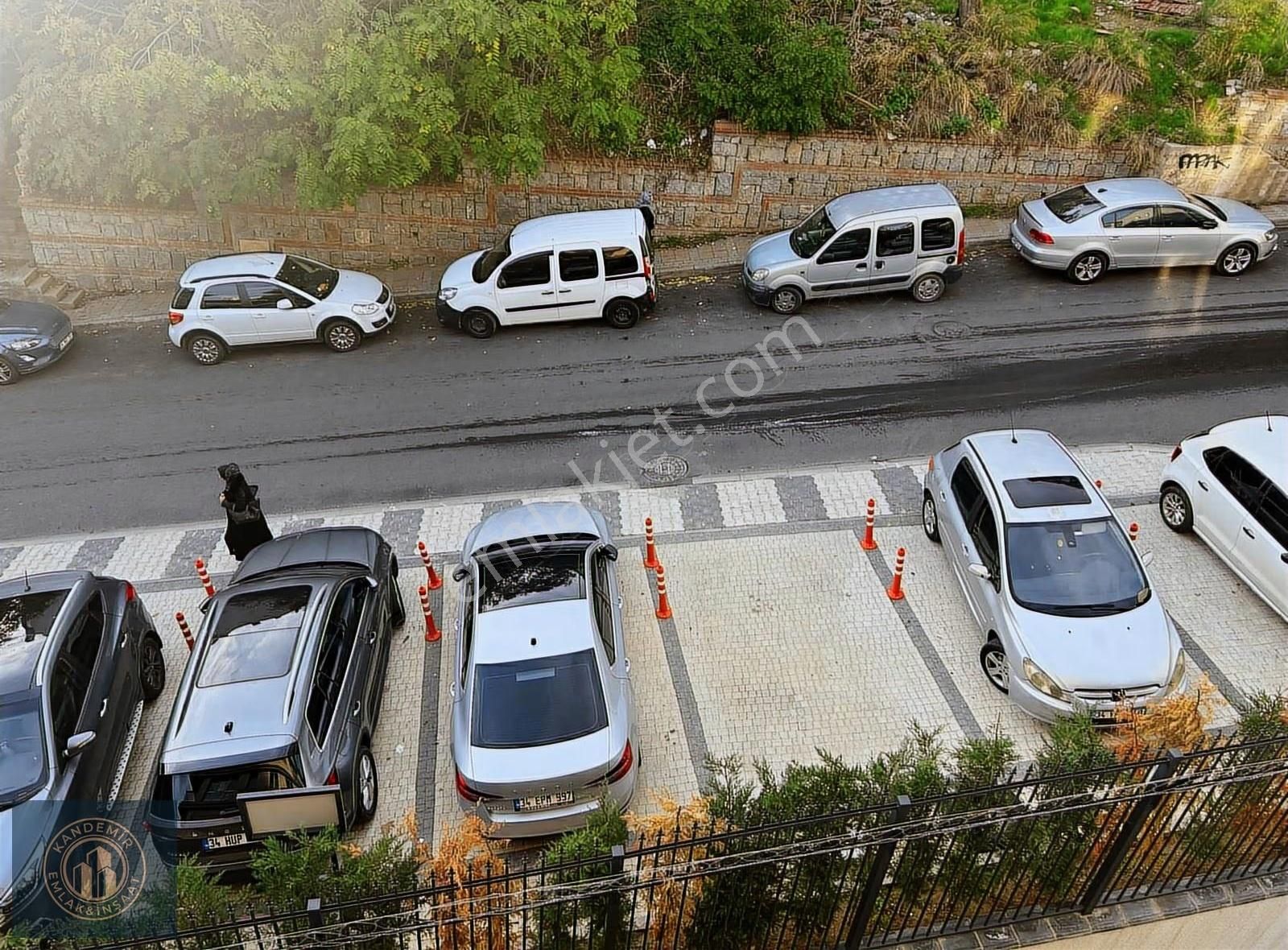 Üsküdar Merkez Nevçarşı Yanında 2+1 Otoparklı Daire - Görsel 11