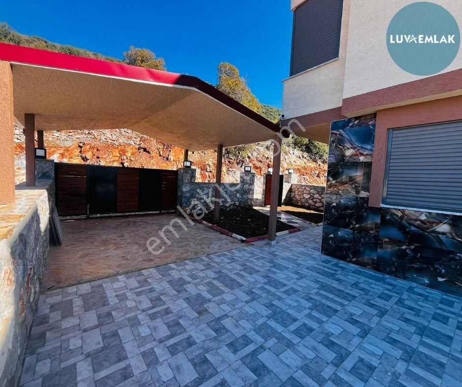 Didim Akbük'te Panoramik Deniz Manzaralı Müstakil Havuzlu 3+2 Villa - Görsel 8