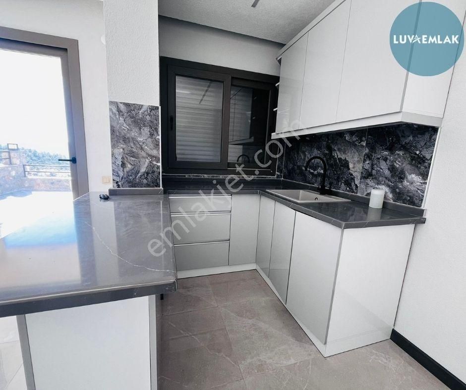 Didim Akbük'te Panoramik Deniz Manzaralı Müstakil Havuzlu 3+2 Villa - Görsel 12