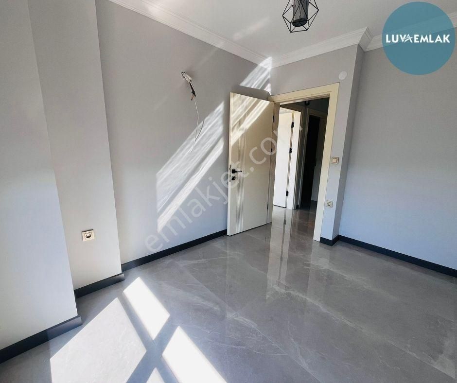 Didim Akbük'te Panoramik Deniz Manzaralı Müstakil Havuzlu 3+2 Villa - Görsel 15